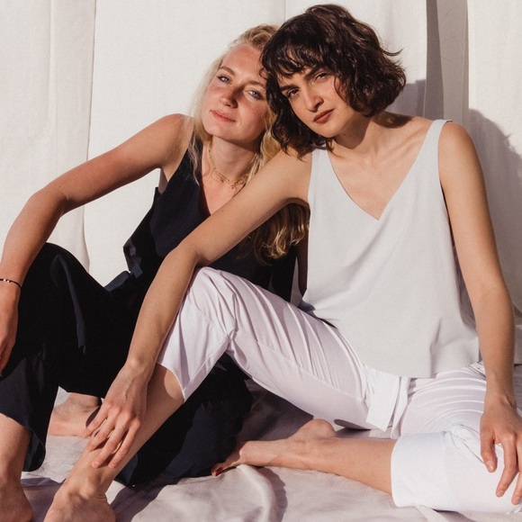 ADAY Got The Scoop Tank, ‘Midnight’ black/blue, size XS - Picture 3 of 10